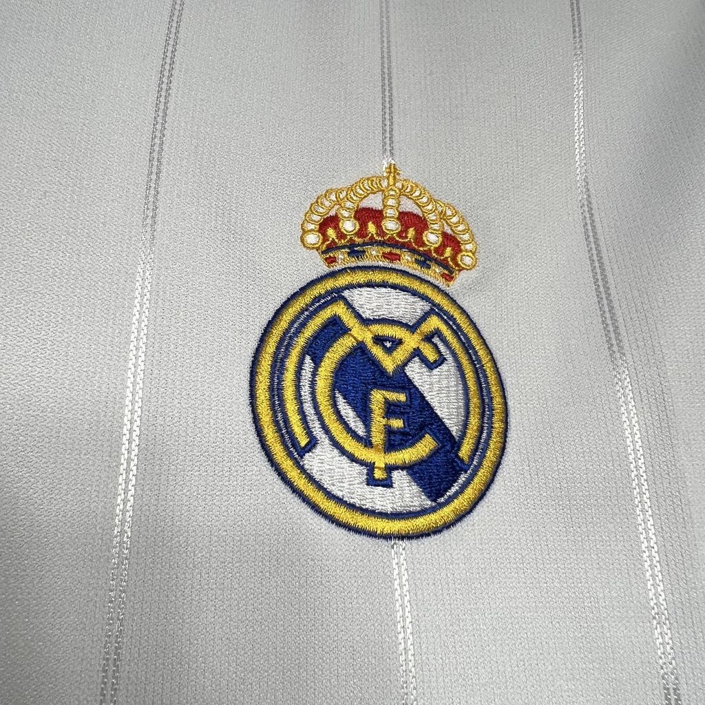 Real Madrid 12/13 Retro (Home)