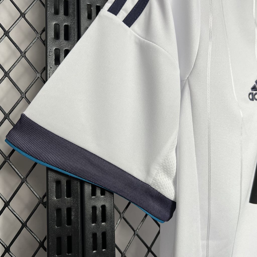 Real Madrid 12/13 Retro (Home)