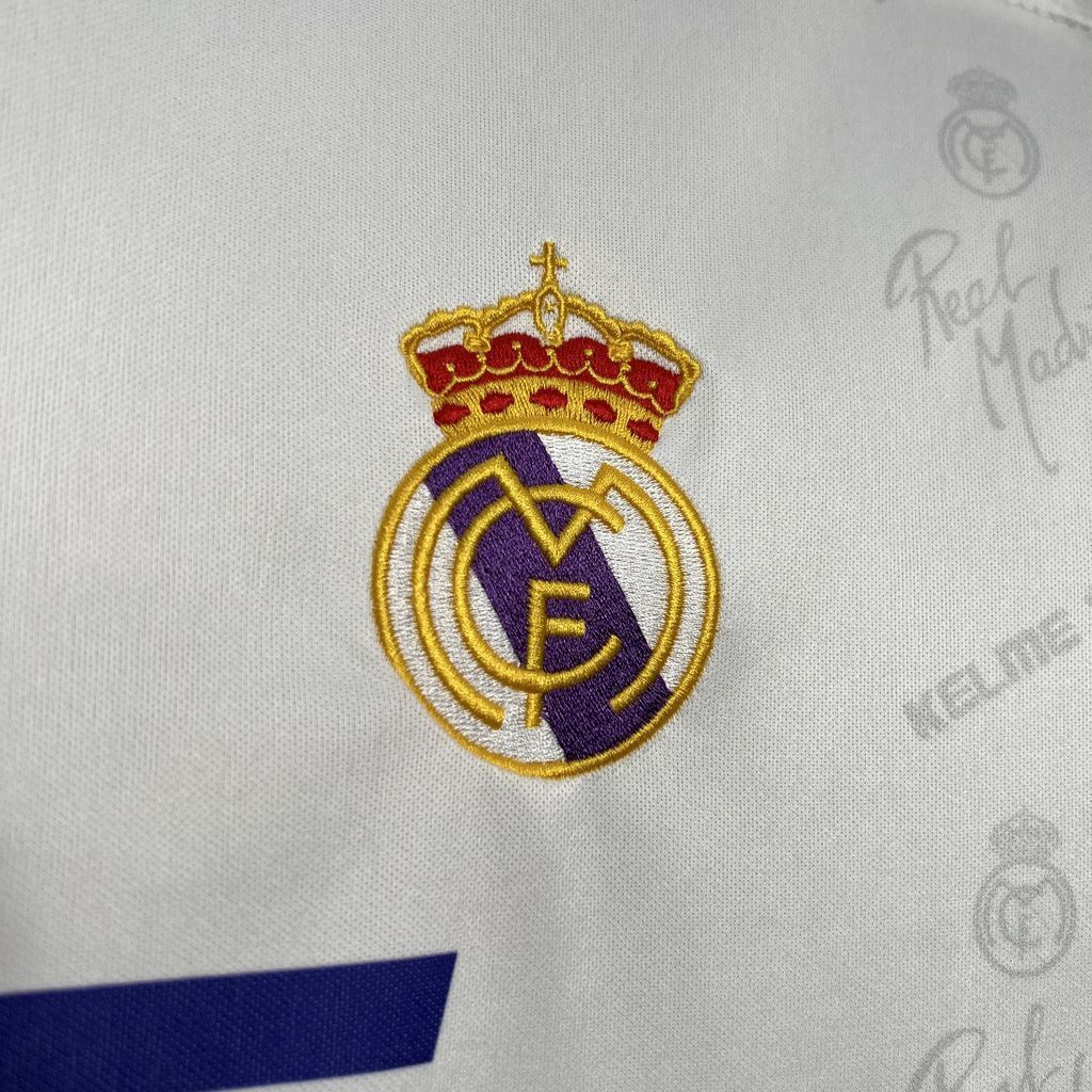 Real Madrid 95/96 (Home)