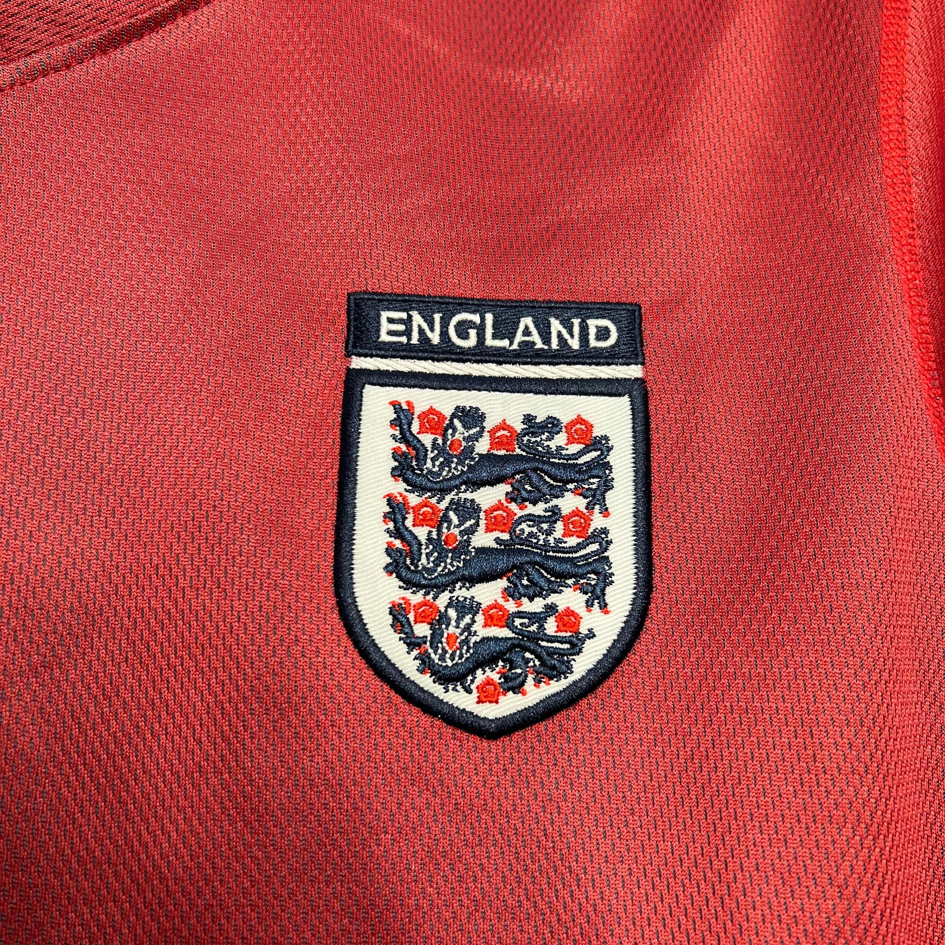 England 01/02 (Away)