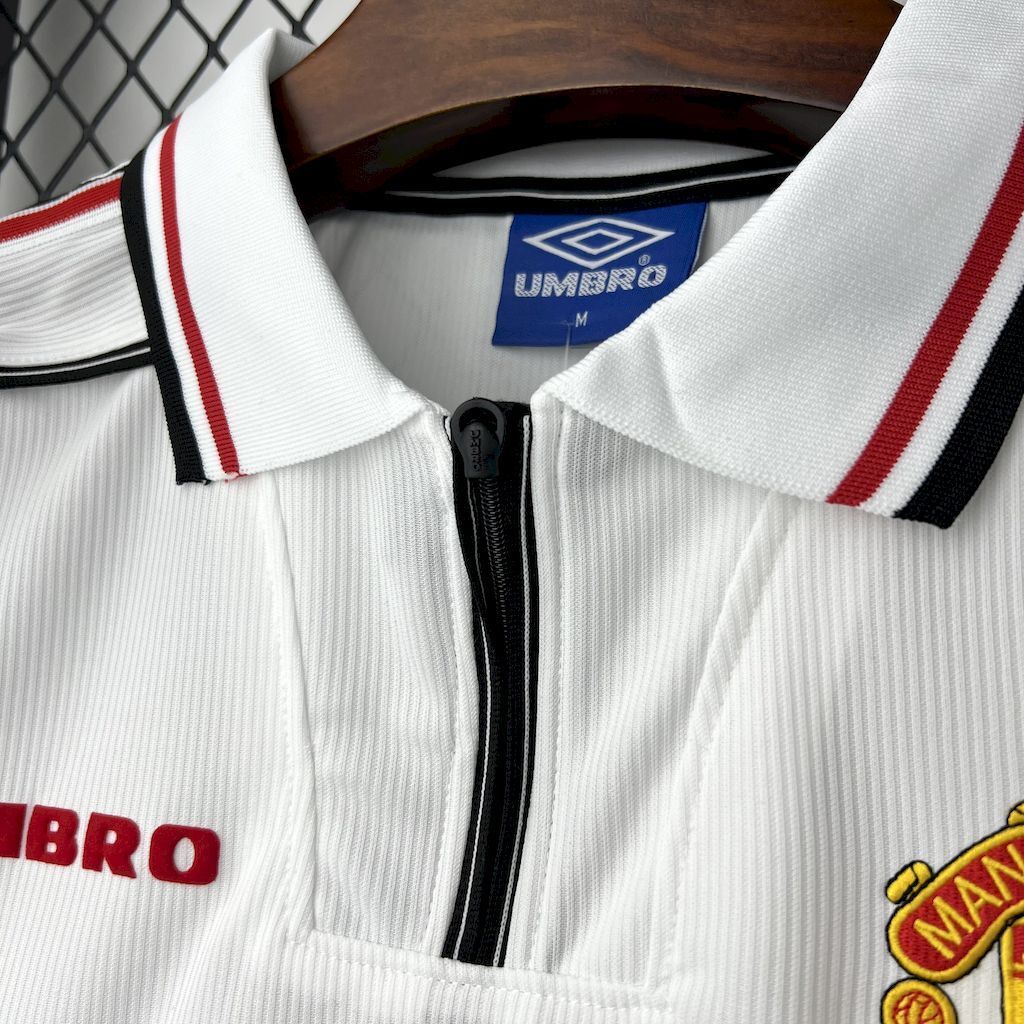 Manchester United 98/99 (Away)